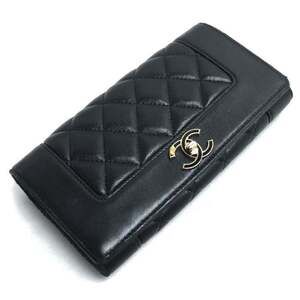 CHANEL Black Wallet